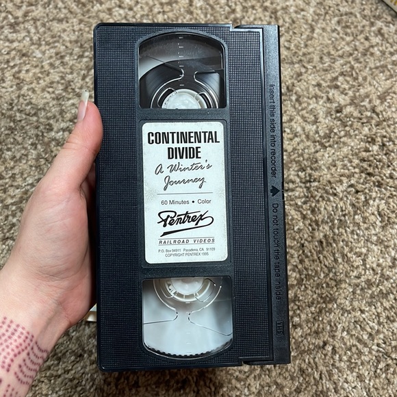 Continental Divide A winter’s Journey vhs 1995 - Picture 3 of 5